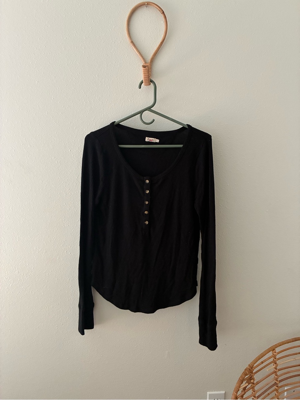 Faherty Legend Rib Gila Henley in Black